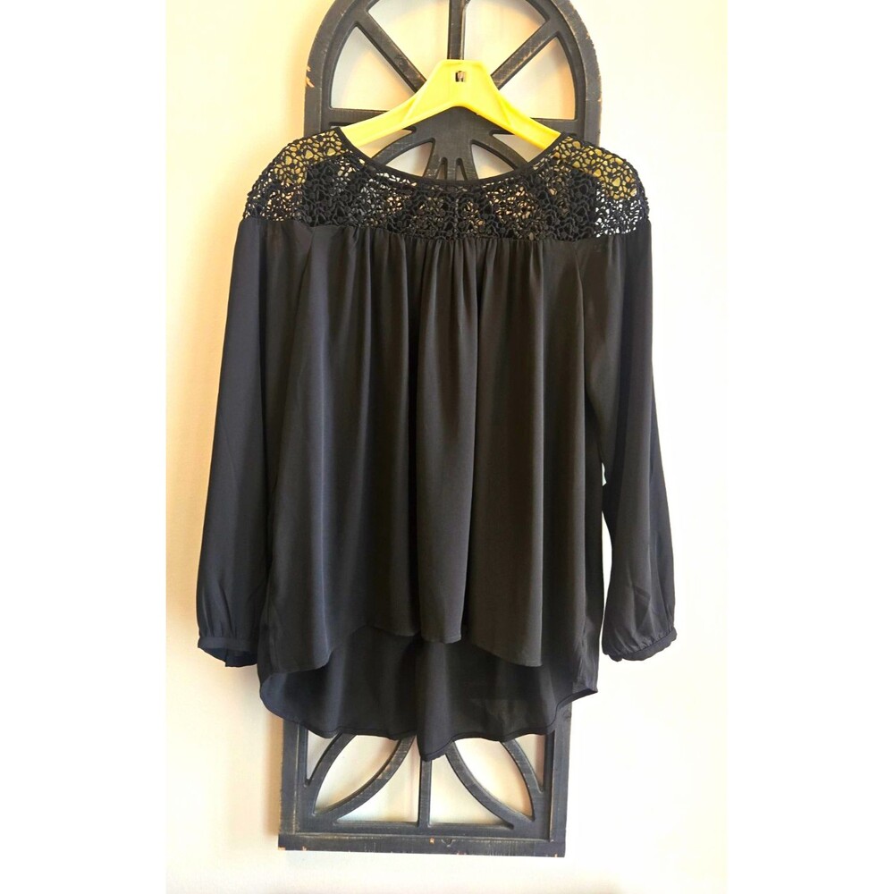 LOFT Petite PM Black Boat Neck Long Sleeve Lace Yoke Pullover Blouse